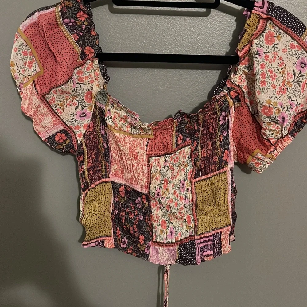 PatchWork Drawstring Crop - Picture 4 of 5